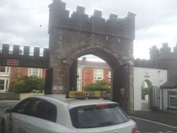 castlepark gate - 10110.jpg